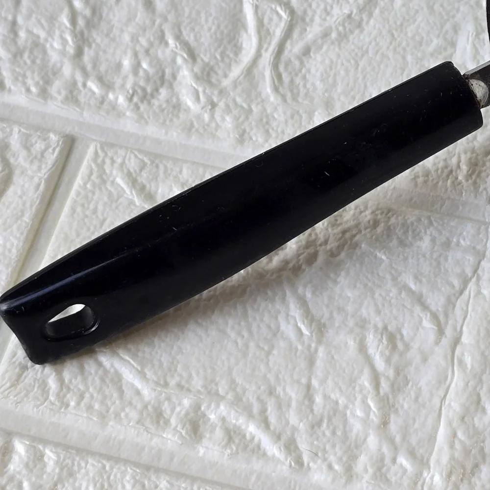 EKCO Vintage Pie Cake Server Stainless USA Black Handle 10 Inch Retro Kitchen